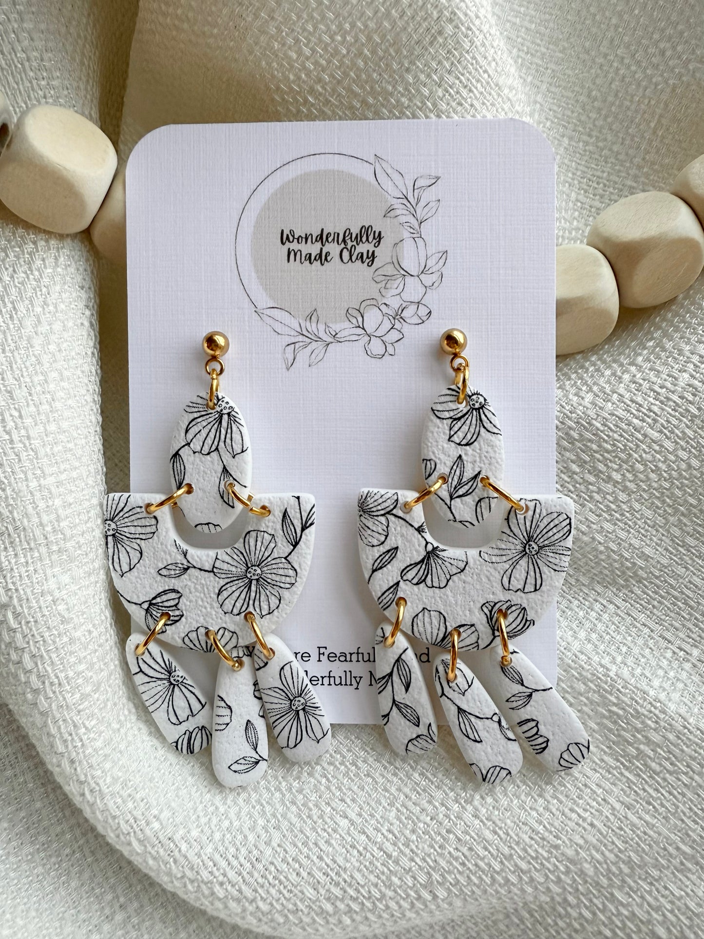 Black and White Floral Statement