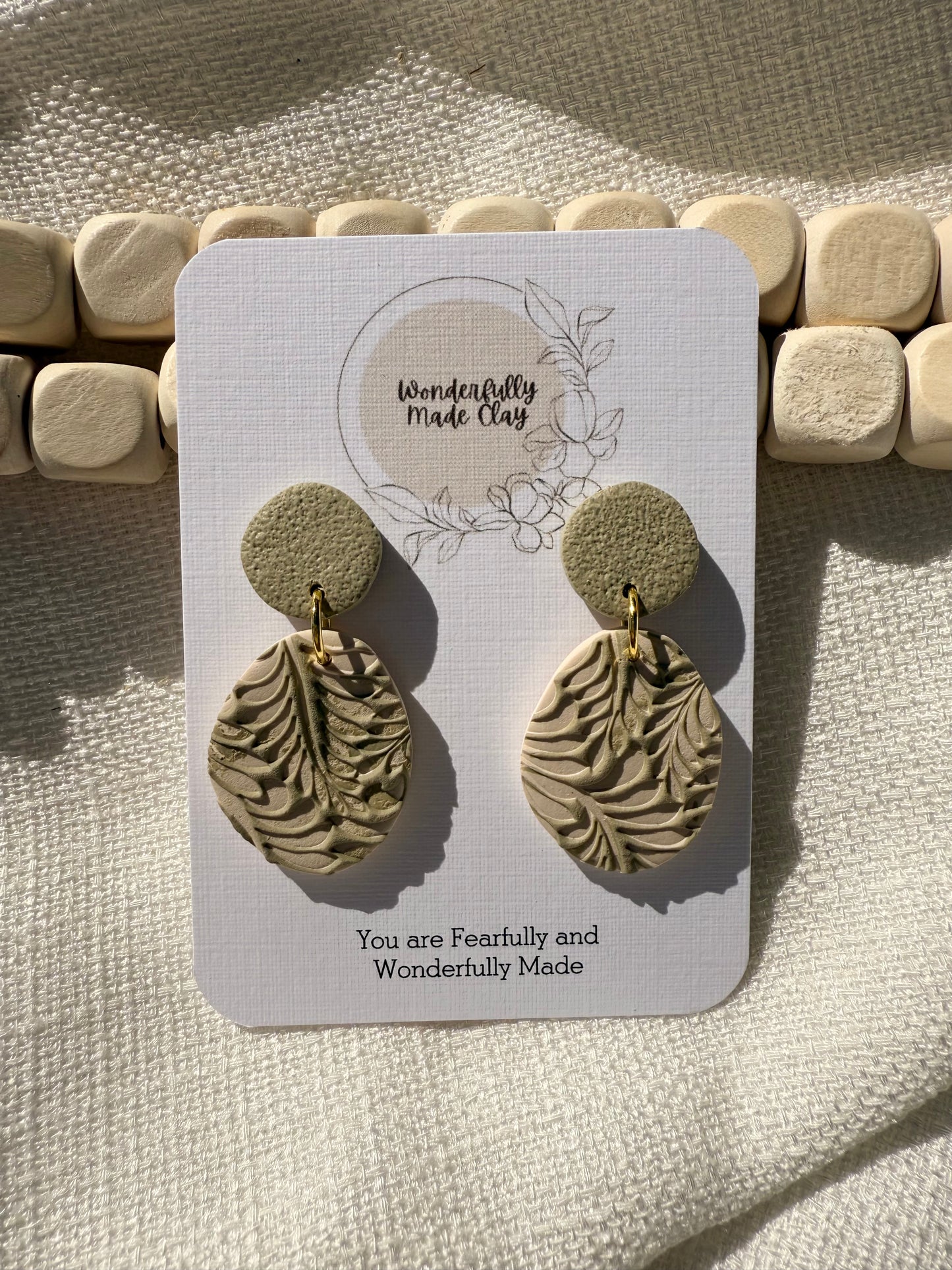 Organic Lacy Vine Dangles