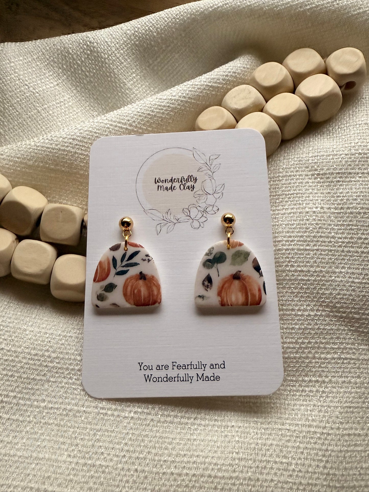 Thankful Dangles with Ball Posts